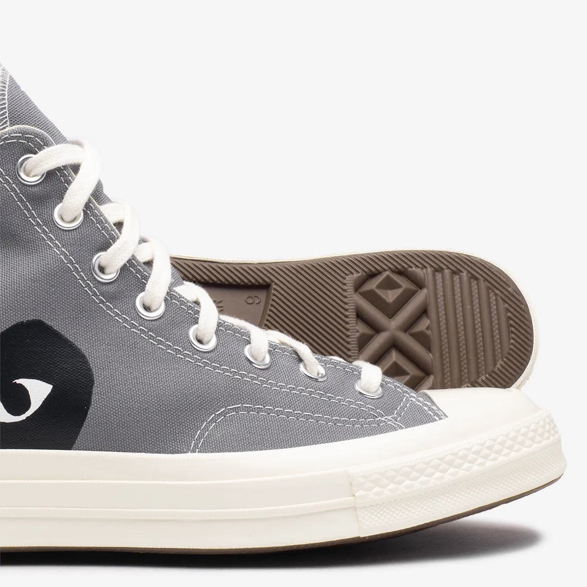 CDG PLAY X CONVERSE CHUCK 70 HIGH "BLACK HEART" - STEEL GREY