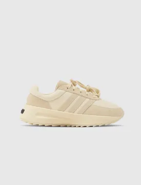 FEAR OF GOD ATHLETICS LOS ANGELES RUNNER "PALE YELLOW"