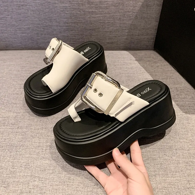 FreedomKnot CrossVent Slippers