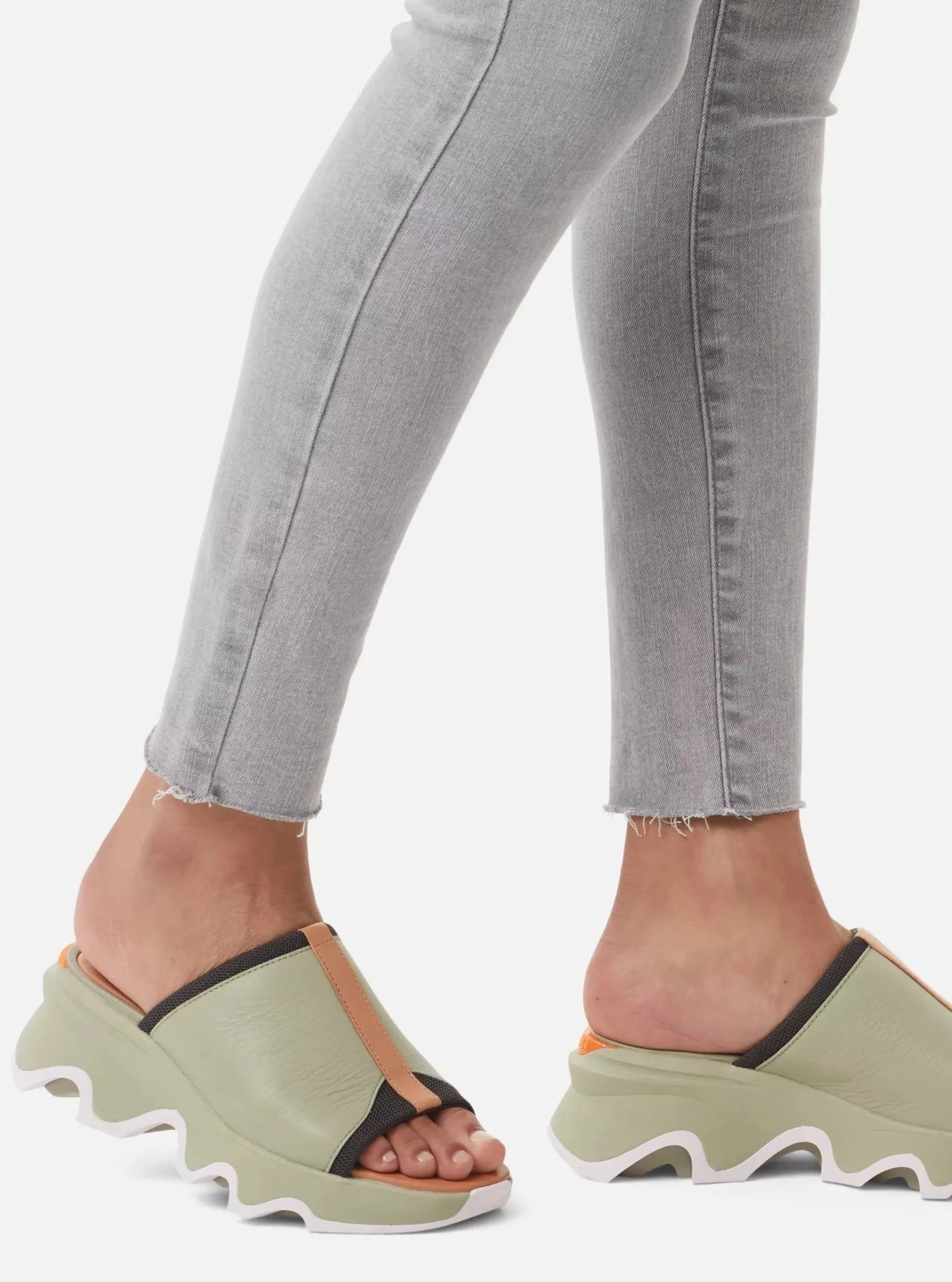 Kinetic Impact Slide High Sandal [Safari/Dream]