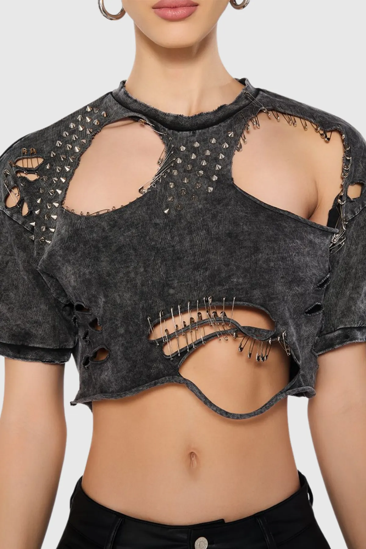 Kira Cutout Paperclip Embellished T-shirt - Grey