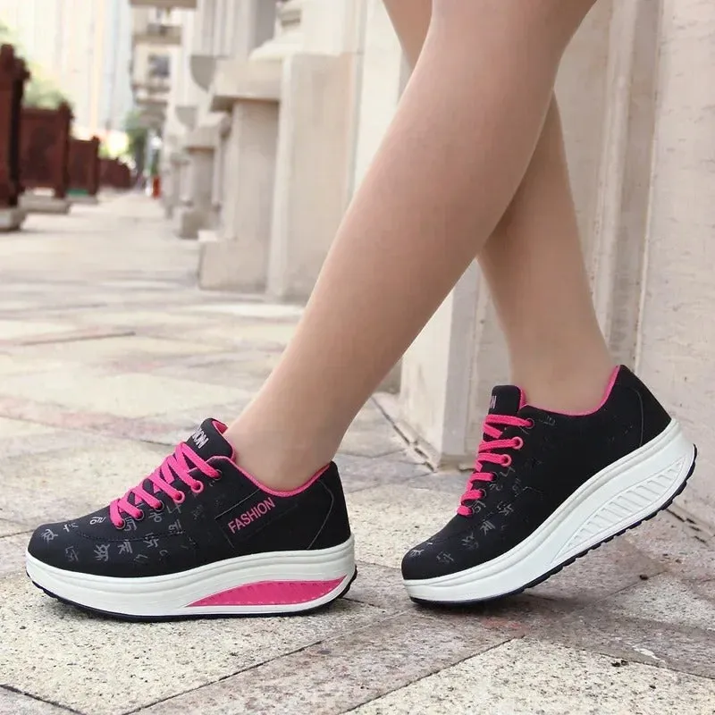 Sneakers med snrning i plattform fr kvinnor